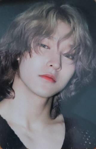 A photocard of Junji from Suit Dance era