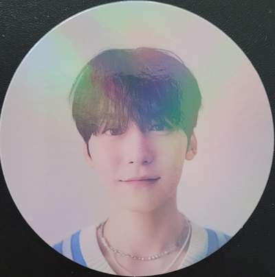Holographic circle piece of Keonhee