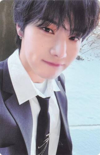 A photocard of Yonghoon looking into the camera