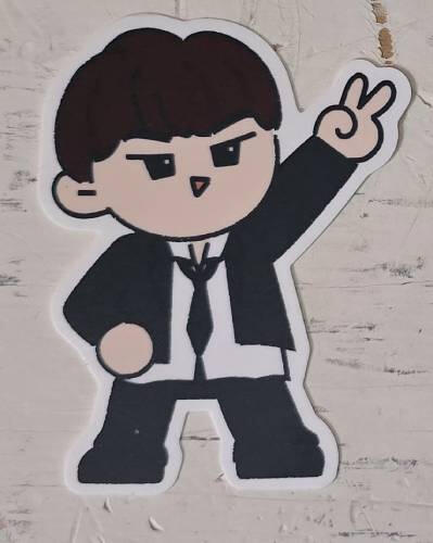 A chibi sticker of Harin
