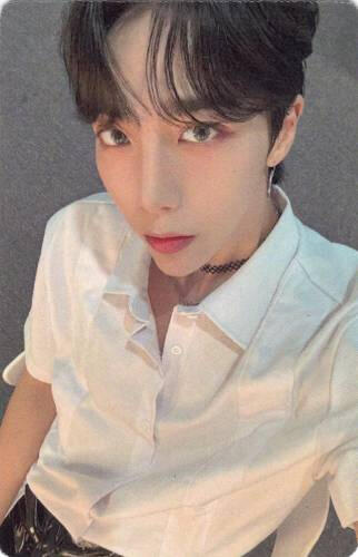 Photocard of Wonsik from Tothey looking up at the camera